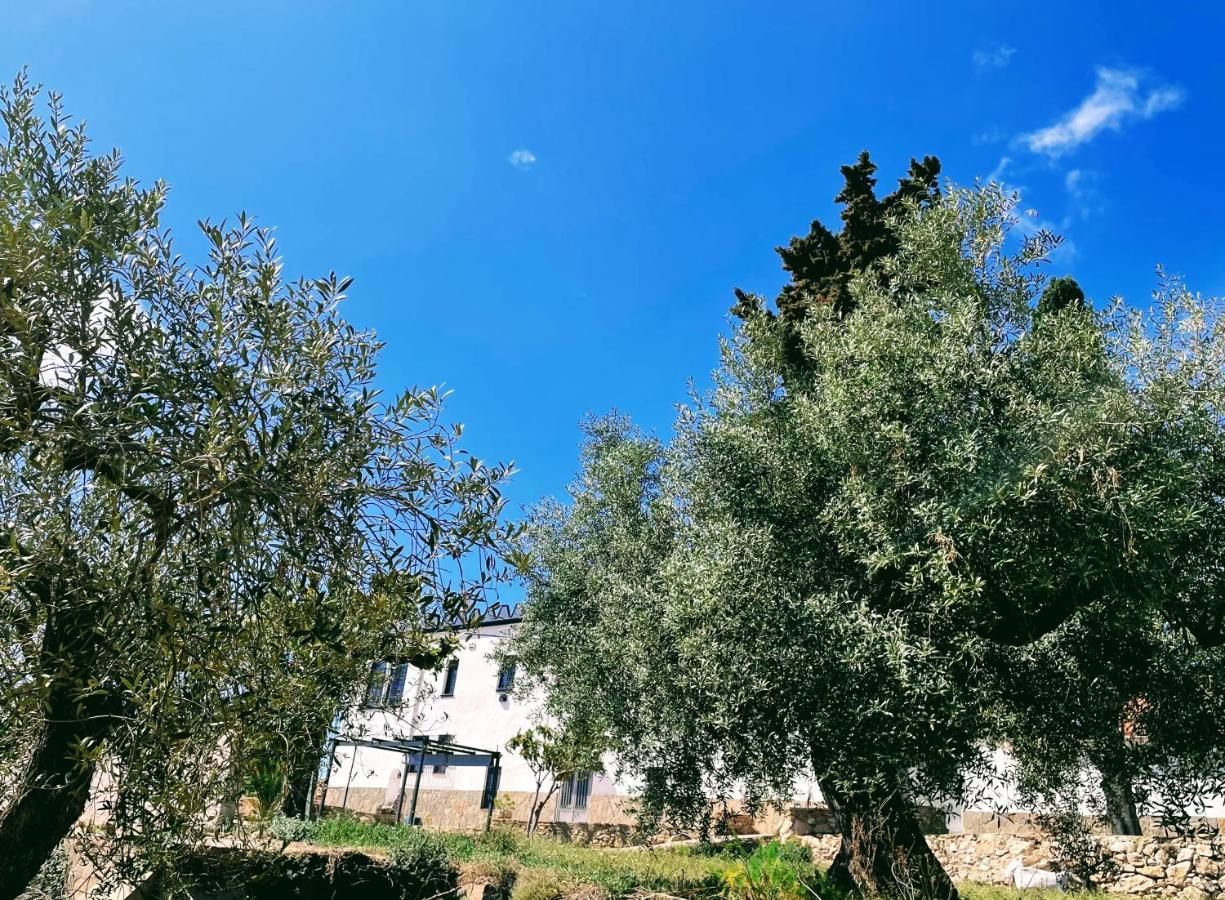Masia St Salvador 1582 Cubelles Eksteriør billede